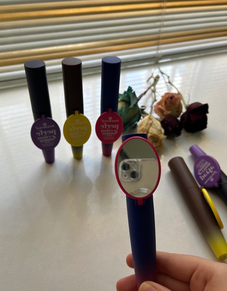 ریمل آینه دار کیس بیوتی، رنگ قهوه ای